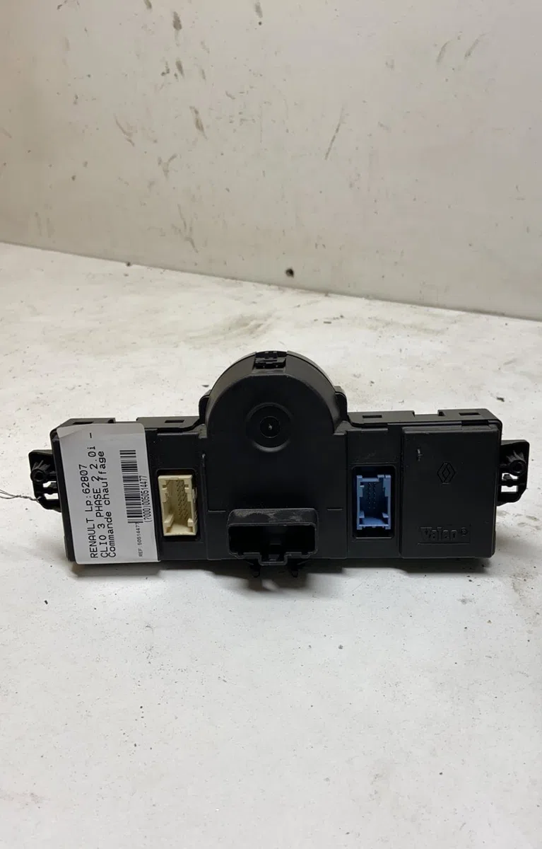 Commande de chauffage Renault CLIO III (BR0-1, CR0-1) 2.0 16v sport (2008-2014) occasion — photo 2