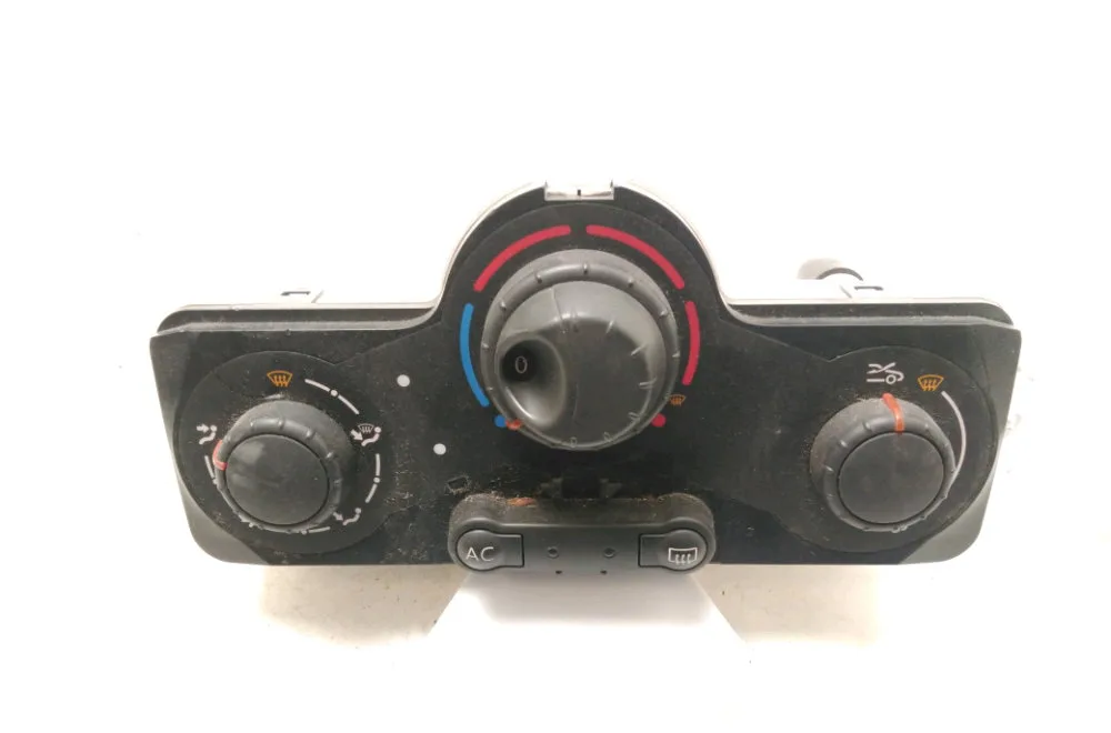 Commande de chauffage Renault CLIO III Grandtour (KR0-1_) 1.5 dci (kr0f) (2007-2012) 5 portes occasion