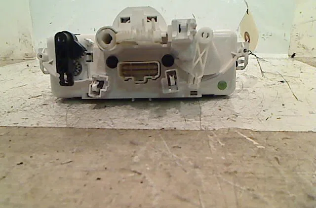 Commande de chauffage RENAULT CLIO III Phase 1 09-2005--03-2009 occasion — photo 2