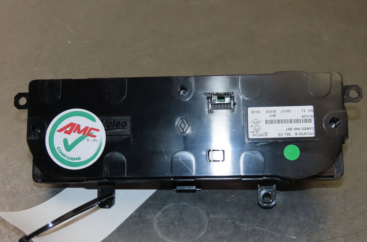 Commande de chauffage Renault CLIO IV Grandtour (KH_) 1.5 dci 90 (khn3, khn4) (2012) 5 portes occasion
