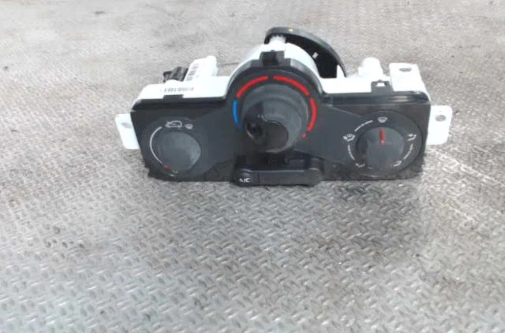 Commande de chauffage RENAULT KANGOO 2  0 occasion — photo 2