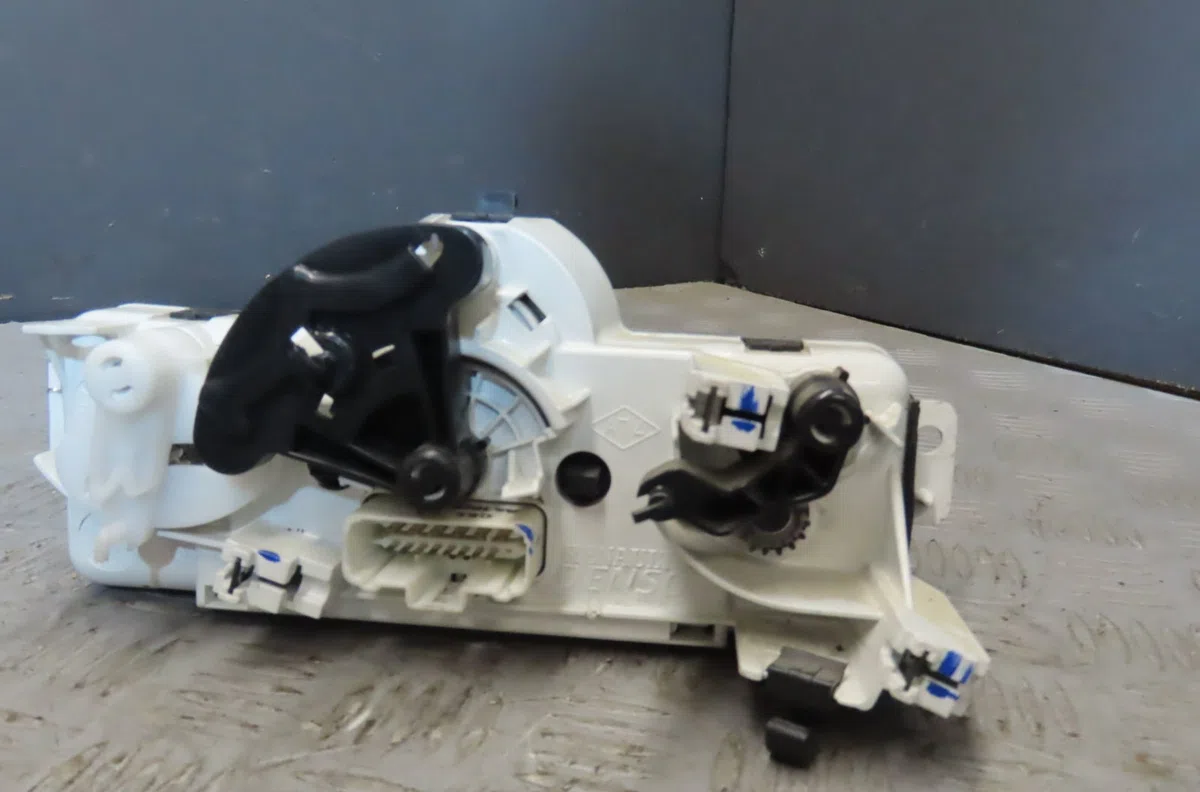 Commande de chauffage RENAULT KANGOO 2009 occasion — photo 2