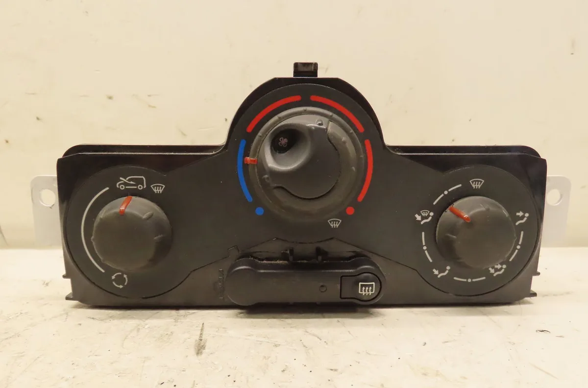 Commande de chauffage Renault KANGOO Express (FW0-1_) 1.5 dci 95 (fw16) (2019) occasion