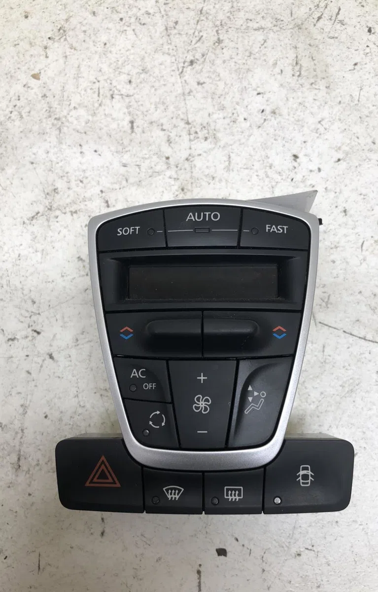 Commande de chauffage Renault LAGUNA Coupé (DT0-1) 2.0 dci gt (dt11, dt1e, dt1n) (2008-2015) occasion — photo 2