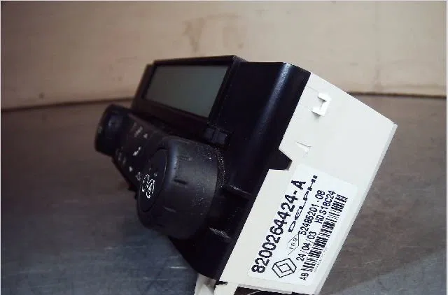 Commande de chauffage Renault LAGUNA II (BG0-1_) 1.8 16v (bg04, bg0b, bg0c, bg0v) (2001-2005) occasion