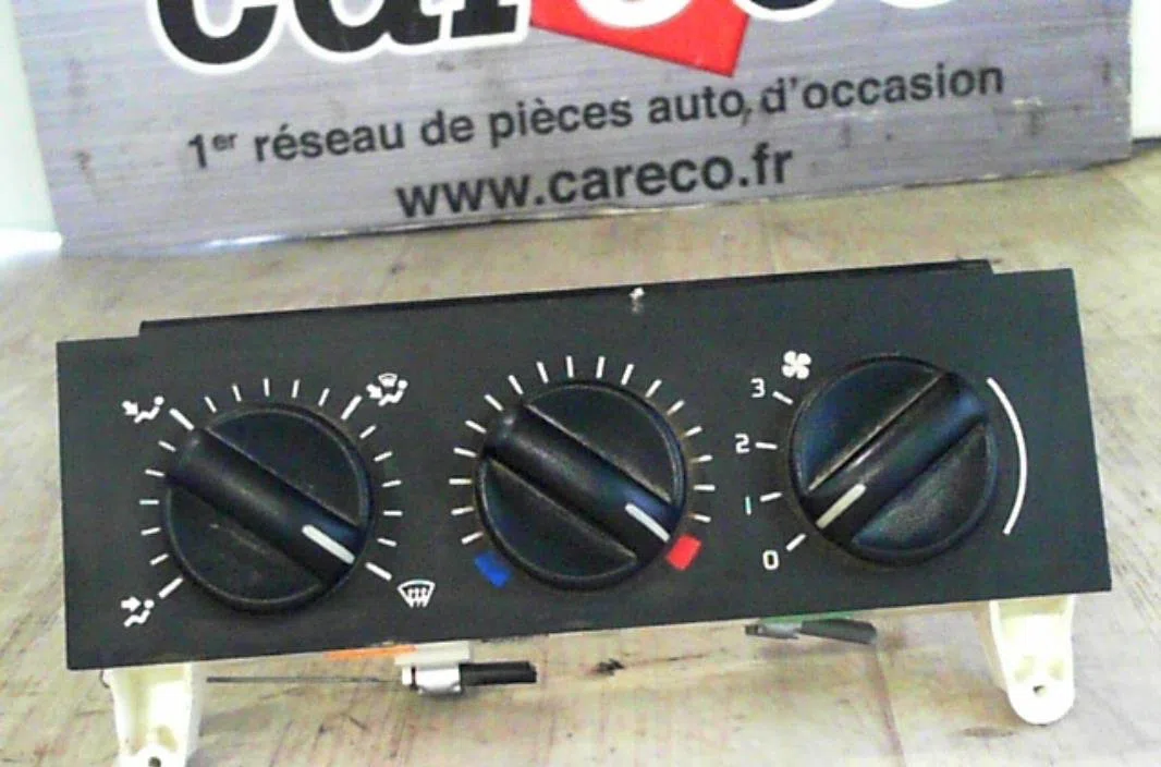 Commande de chauffage RENAULT MASCOTT occasion — photo 2