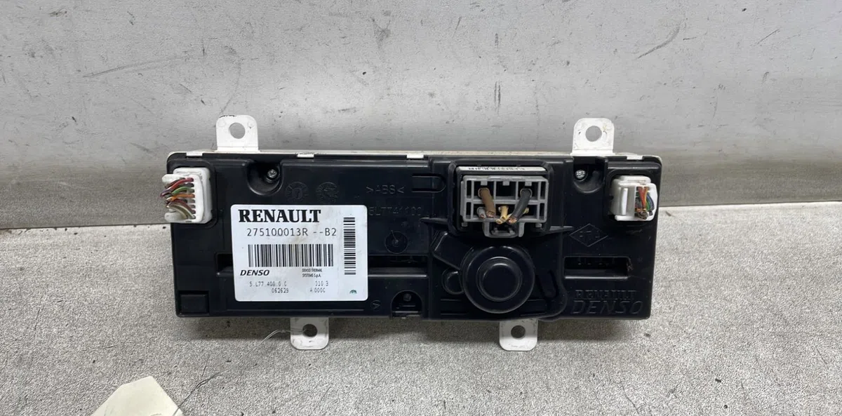 Commande de chauffage Renault MASTER III Camionnette (FV) 2.3 dci 100 fwd (fv0a, fv0b, fv0g, fv0k, fv0h) (2010) occasion — photo 2