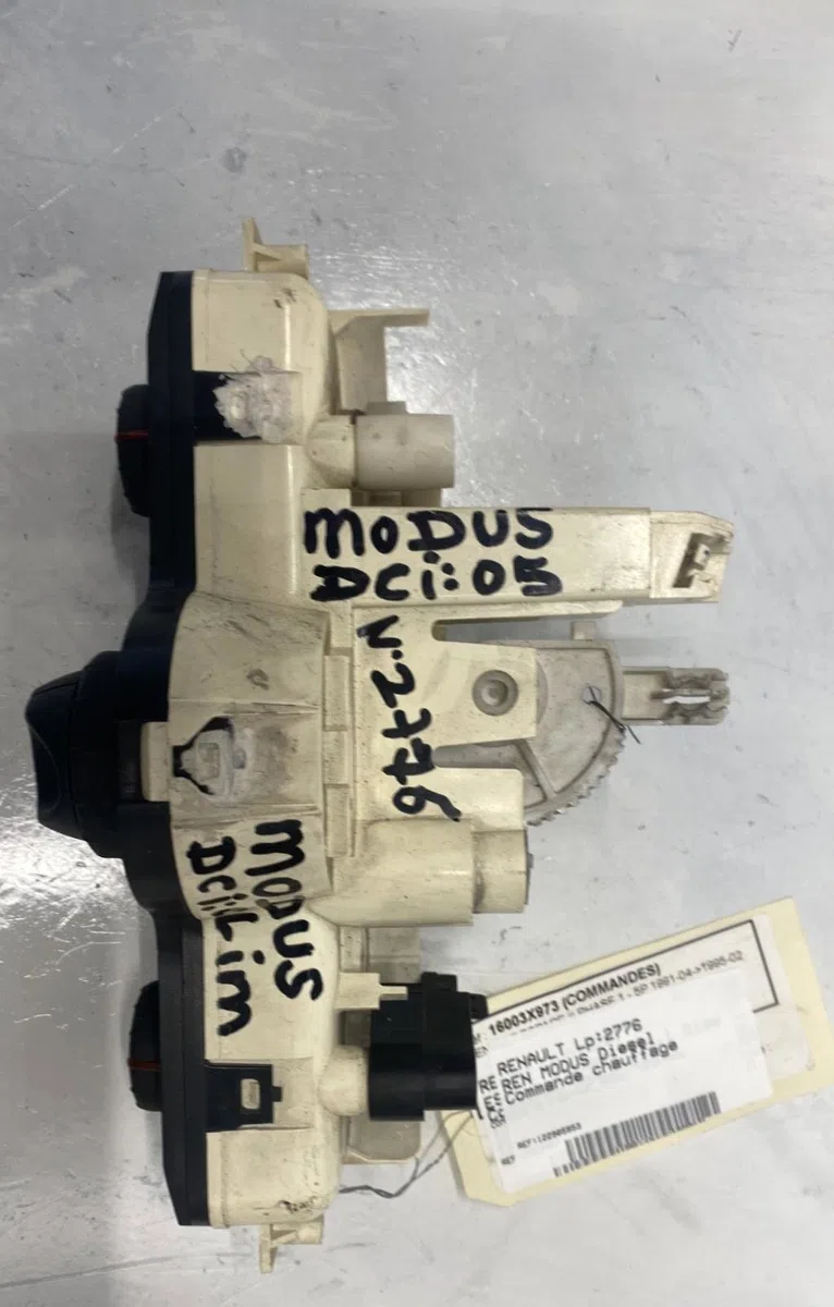 Commande de chauffage Renault MODUS - GRAND MODUS (F-JP0_) 1.5 dci (fp0d, jp0d) (2004) occasion — photo 2