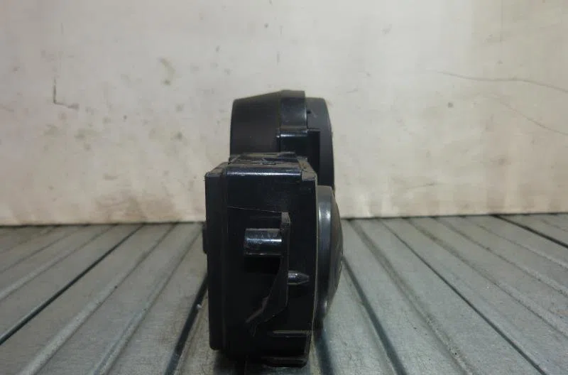Commande de chauffage RENAULT SCENIC 2 PHASE 2 occasion — photo 3