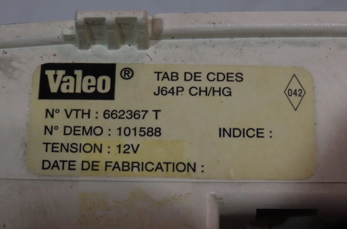 Commande de chauffage Renault SCÉNIC I Monospace (JA0-1_, FA0_) 1.4 16v (ja0d, ja1h, ja0w, ja10) (1999-2003) occasion — photo 3