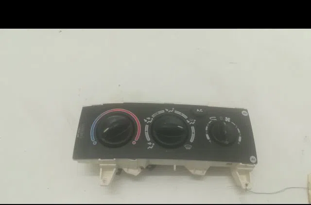 Commande de chauffage Renault SCÉNIC I Monospace (JA0-1_, FA0_) 1.6 (ja00, ja16, ja15, ja19, ja1v, ja2b, ja2c, ja0b,... (1999-2003) 5 portes occasion