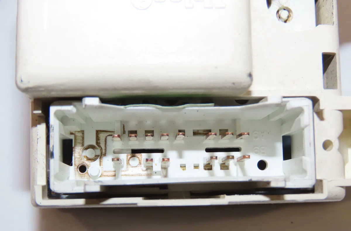 Commande de chauffage Renault SCÉNIC I Monospace (JA0-1_, FA0_) 1.6 (ja00, ja16, ja15, ja19, ja1v, ja2b, ja2c, ja0b,... (1999-2003) 5 portes occasion — photo 3