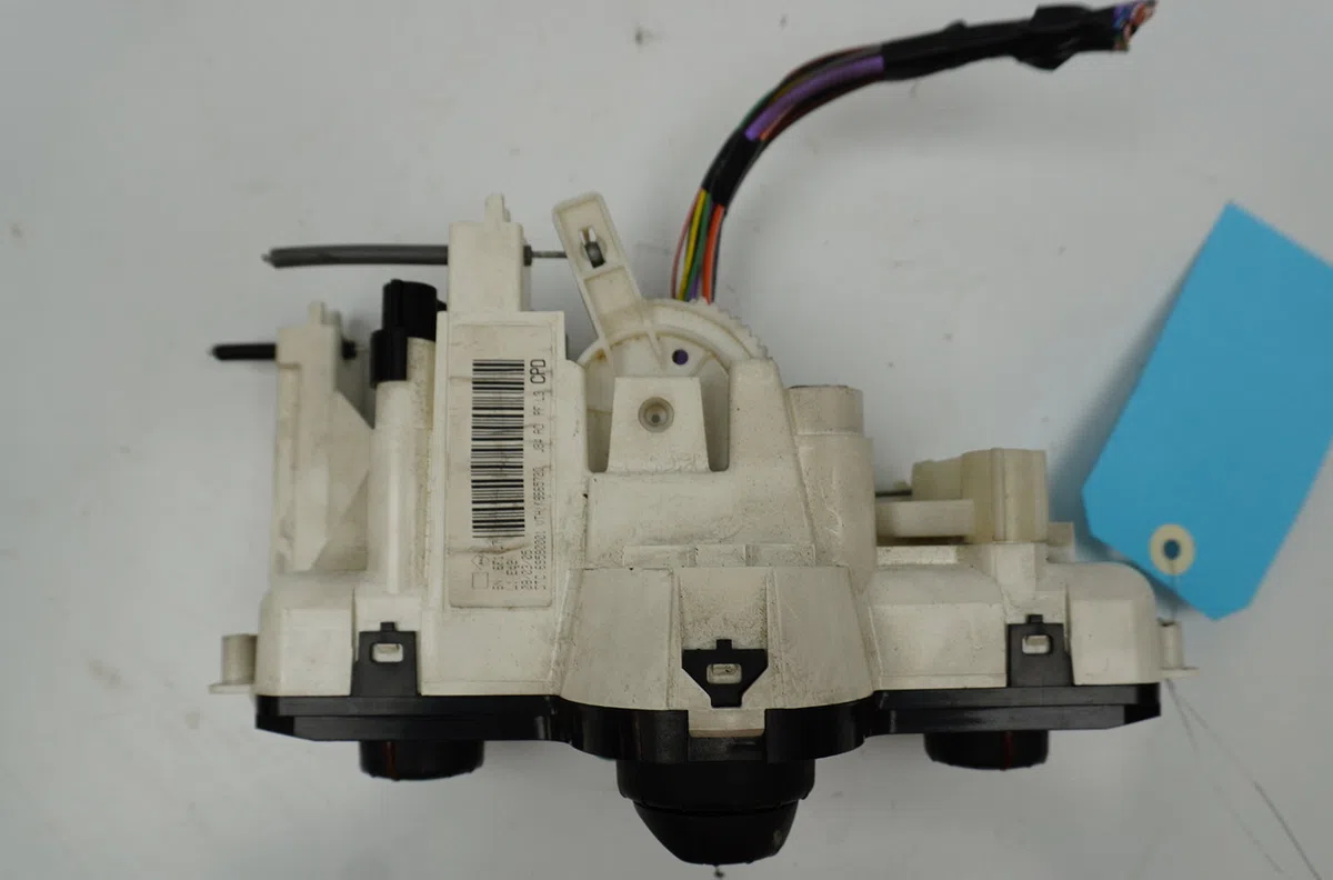 Commande de chauffage Renault SCÉNIC II (JM0-1_) 1.6 (jm0c, jm0j, jm1b) (2003-2006) 5 portes occasion