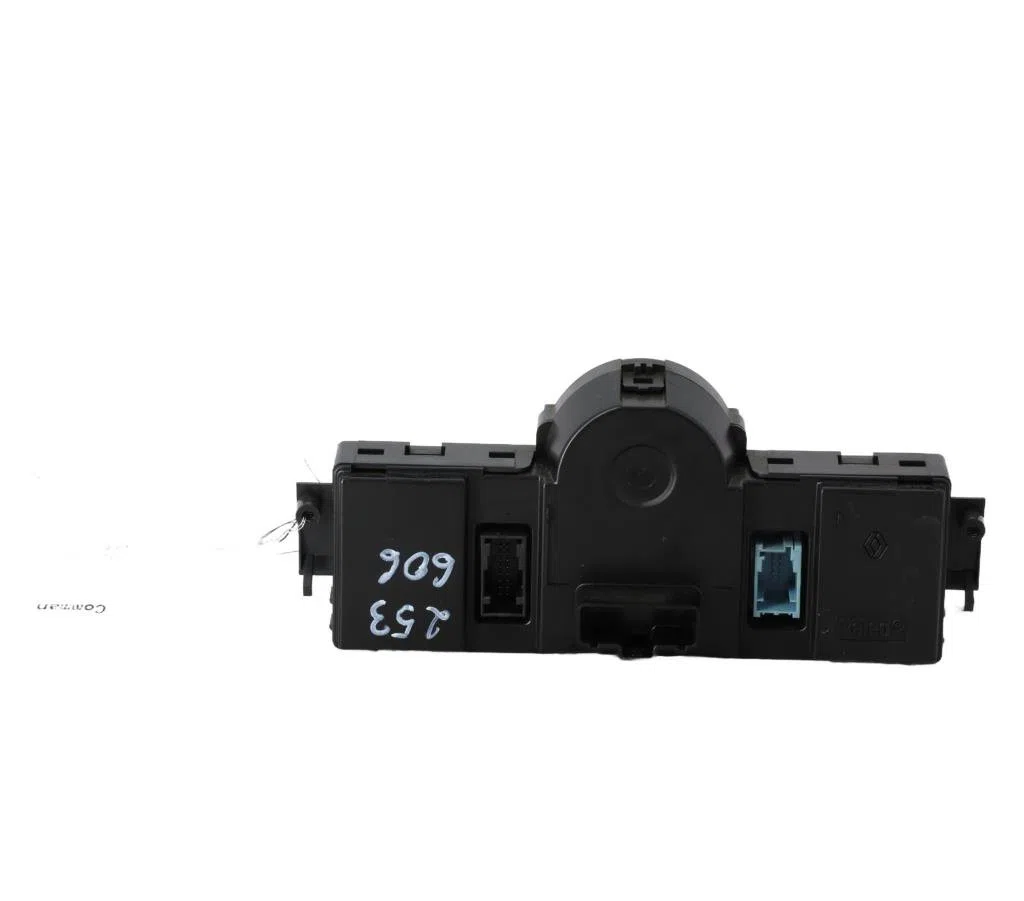 Commande de chauffage Renault SCÉNIC II (JM0-1_) 1.6 (jm0c, jm0j, jm1b) (2003-2006) 5 portes occasion — photo 2