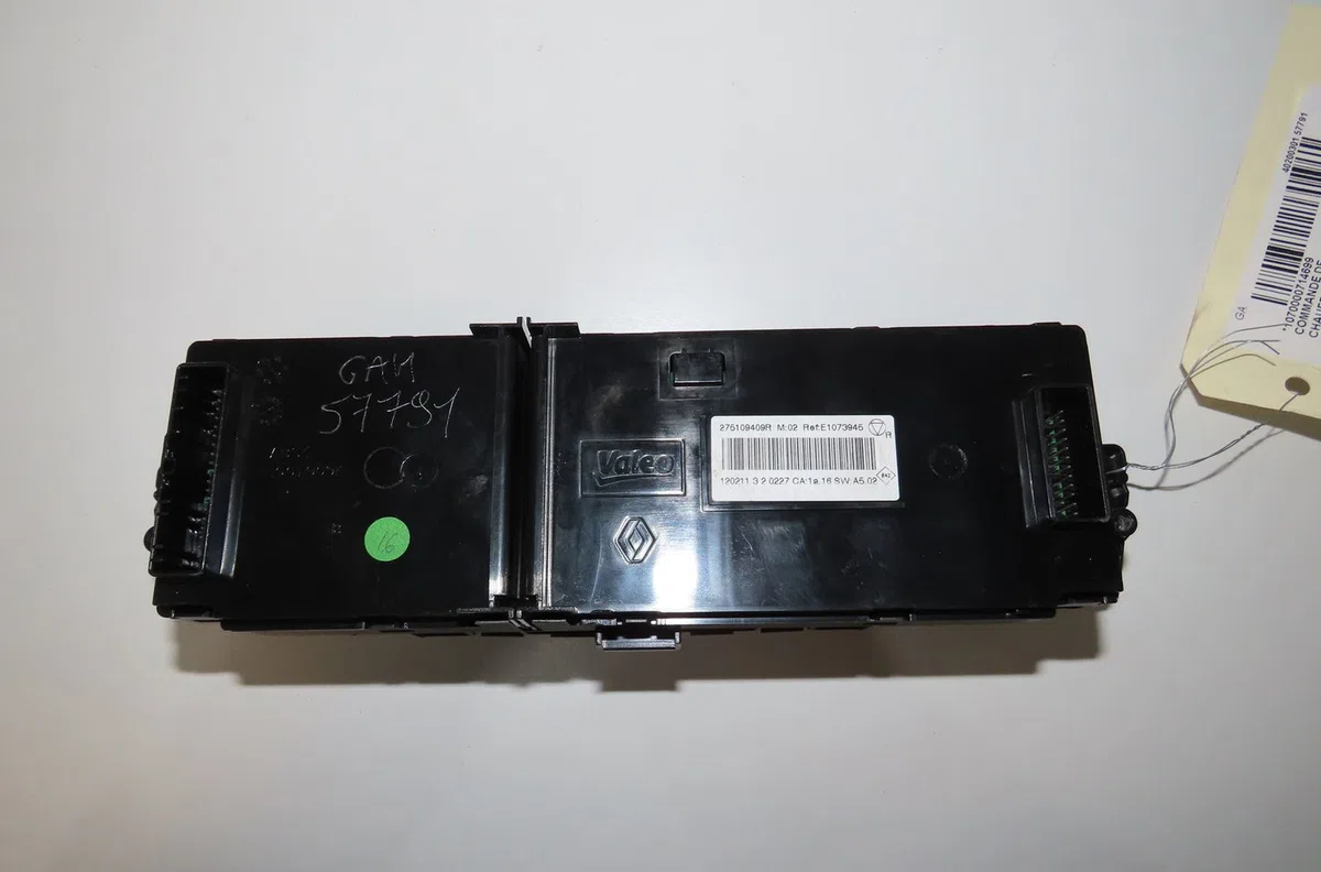 Commande de chauffage Renault SCÉNIC III (JZ0-1_) 1.6 dci (jz00, jz12) (2011) 5 portes occasion — photo 2