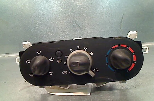 Commande de chauffage RENAULT TWINGO 2009 occasion — photo 3