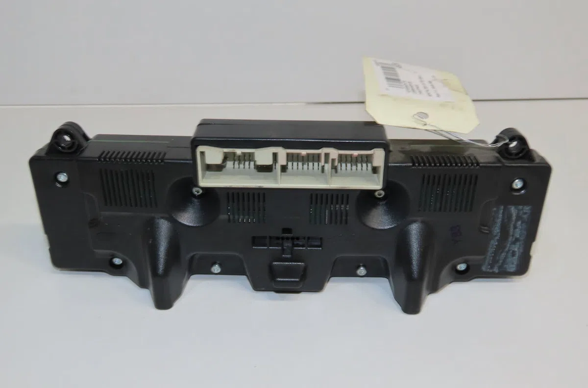 Commande de chauffage Seat ALTEA (5P1) 1.9 tdi (2004) 5 portes occasion