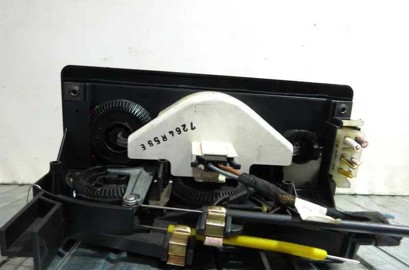 Commande de chauffage SEAT AROSA PHASE 1 occasion — photo 4