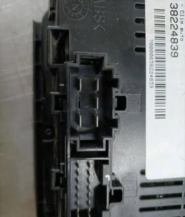 Commande de chauffage SEAT EXEO ST BREAK occasion — photo 2