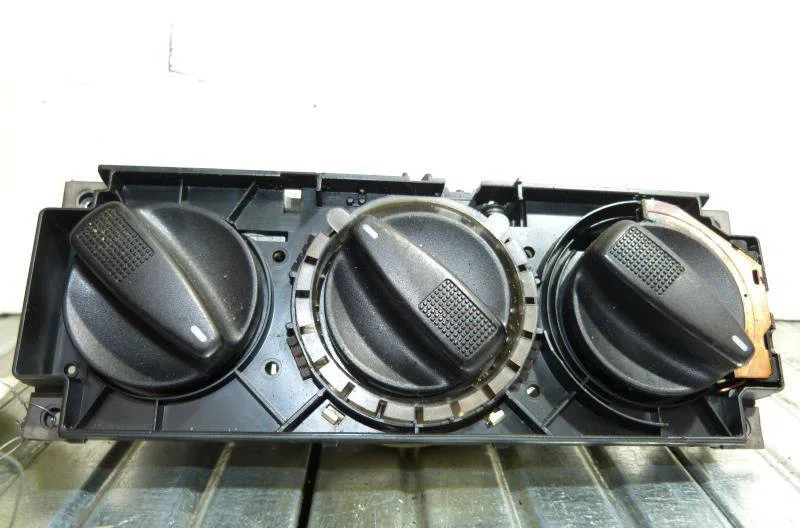 Commande de chauffage SEAT IBIZA 2 PHASE 2 occasion — photo 2
