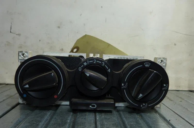 Commande de chauffage SEAT IBIZA 2 PHASE 3 occasion