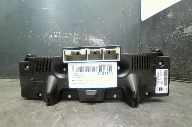 Commande de chauffage Seat LEON (1P1) 2.0 tdi (2005-2010) occasion — photo 2