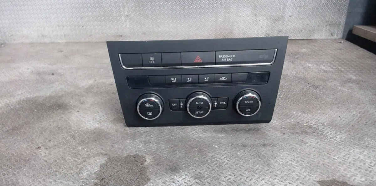 Commande de chauffage Seat LEON (5F1) 1.6 tdi (2012-2020) occasion