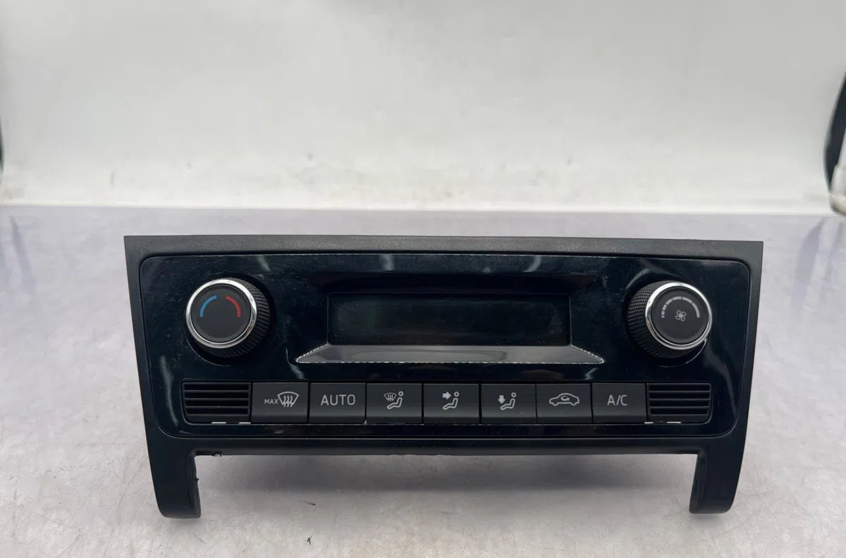 Commande de chauffage SKODA RAPID SPACEBACK PHASE 2 occasion — photo 3