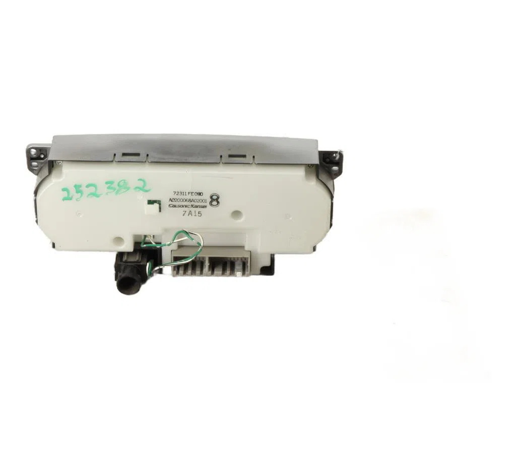 Commande de chauffage Subaru IMPREZA 3-5 portes (GR, GH, G3) 2.5 awd (ghe) (2008-2011) occasion — photo 2