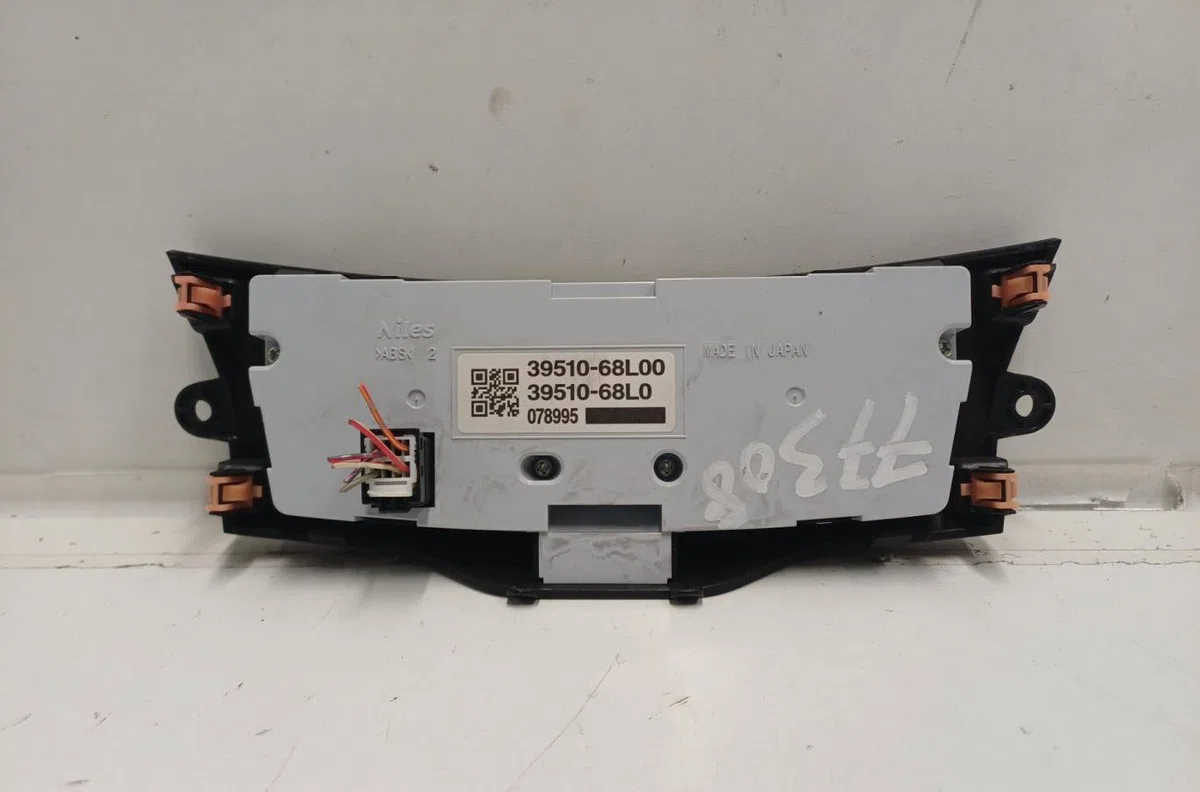 Commande de chauffage SUZUKI SWIFT 4 occasion — photo 2