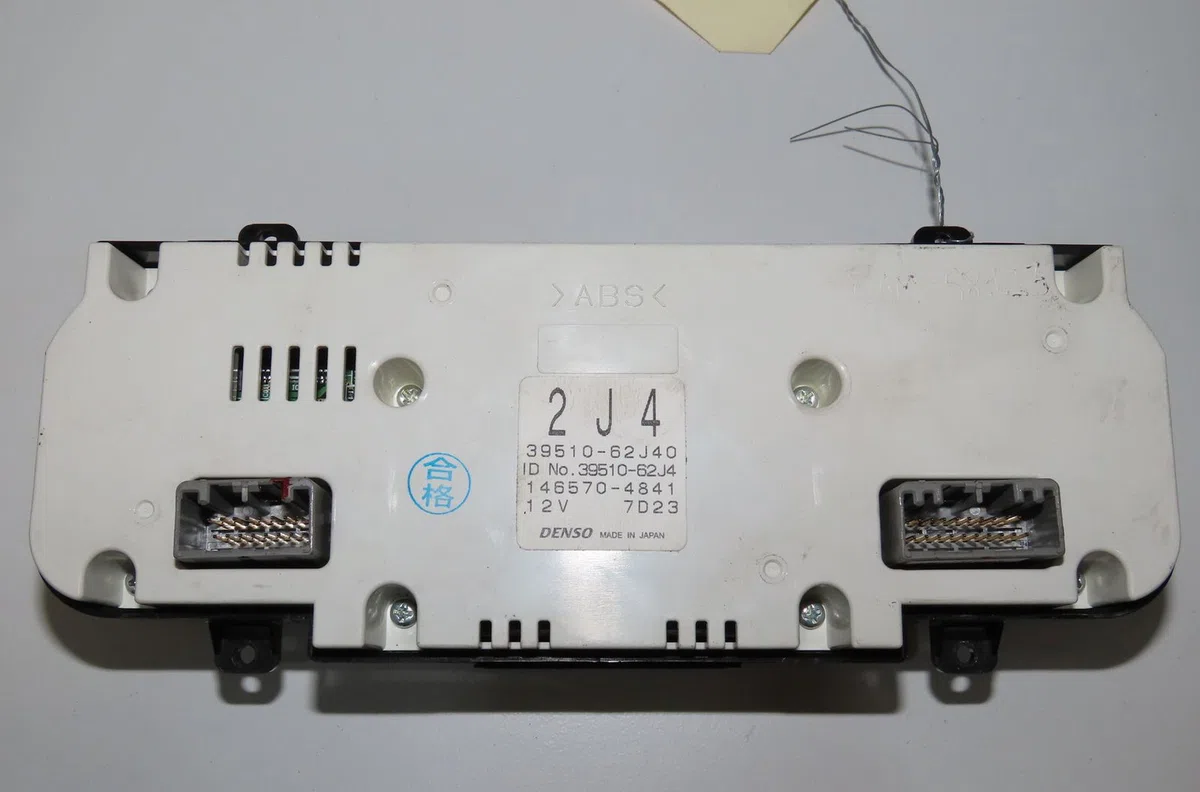 Commande de chauffage Suzuki SWIFT III (MZ, EZ) 1.3 (rs 413) (2005) occasion — photo 2