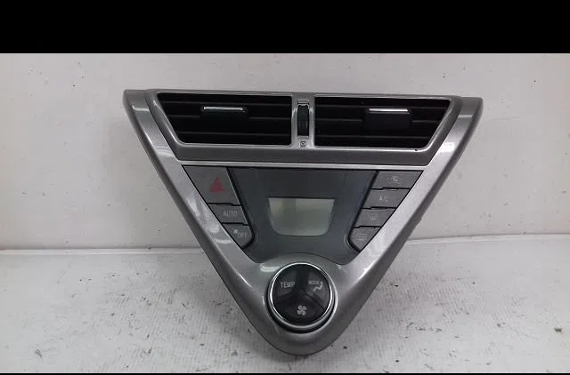 Commande de chauffage Toyota IQ (_J1_) 1.4 d-4d (nuj10_) (2009-2015) occasion — photo 3