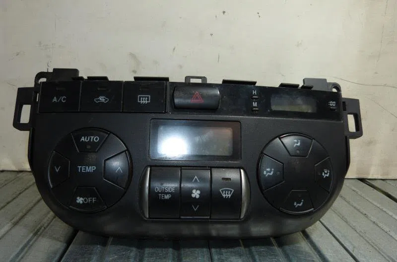 Commande de chauffage TOYOTA RAV4 2 PHASE 1 occasion