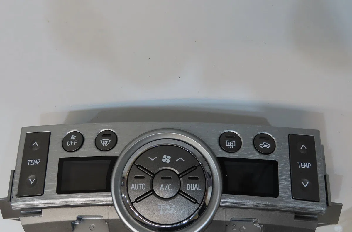 Commande de chauffage Toyota VERSO (_R2_) 2.0 d-4d (aur20_) (2009-2018) occasion