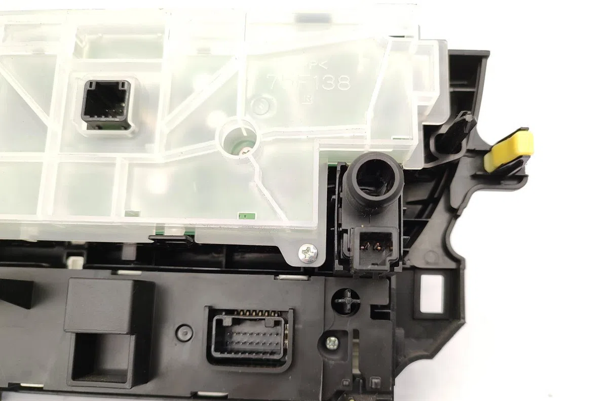Commande de chauffage TOYOTA VERSO-S PHASE 1 occasion — photo 2