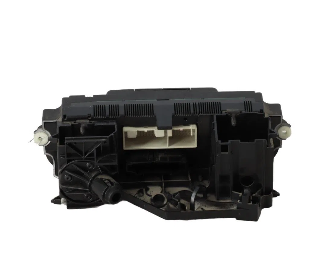 Commande de chauffage Volkswagen CADDY III Camionnette-Monospace (2KA, 2KH, 2CA, 2CH) 2.0 sdi (2004-2010) occasion — photo 2