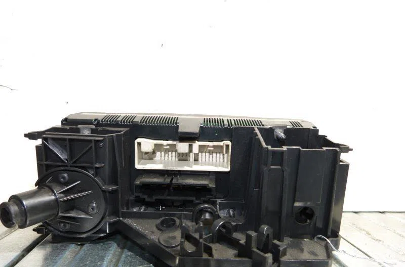Commande de chauffage VOLKSWAGEN GOLF 5 occasion