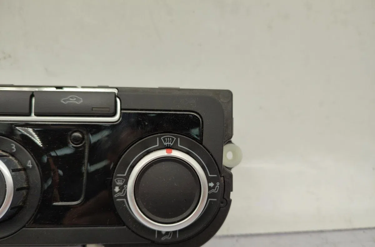 Commande de chauffage VOLKSWAGEN GOLF 6 occasion — photo 3