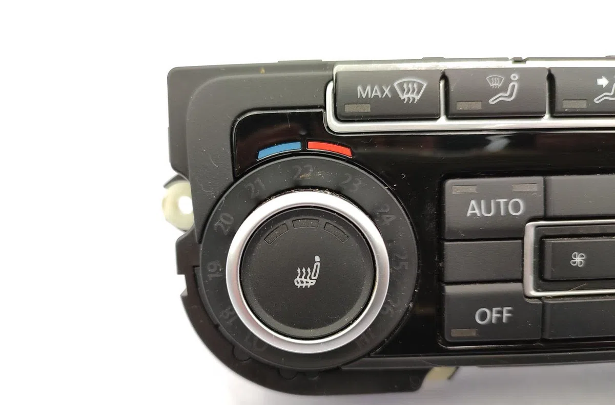 Commande de chauffage VOLKSWAGEN GOLF 6 occasion — photo 2