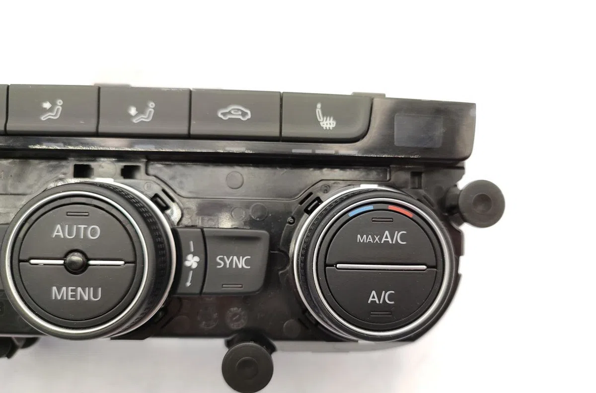 Commande de chauffage VOLKSWAGEN GOLF 7 PHASE 1 occasion — photo 3