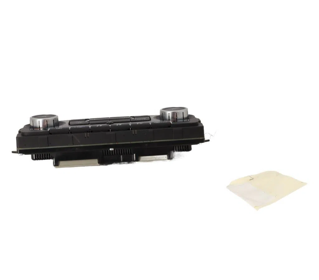 Commande de chauffage Volkswagen GOLF VI (5K1) 1.4 tsi (2008-2012) 5 portes occasion — photo 2
