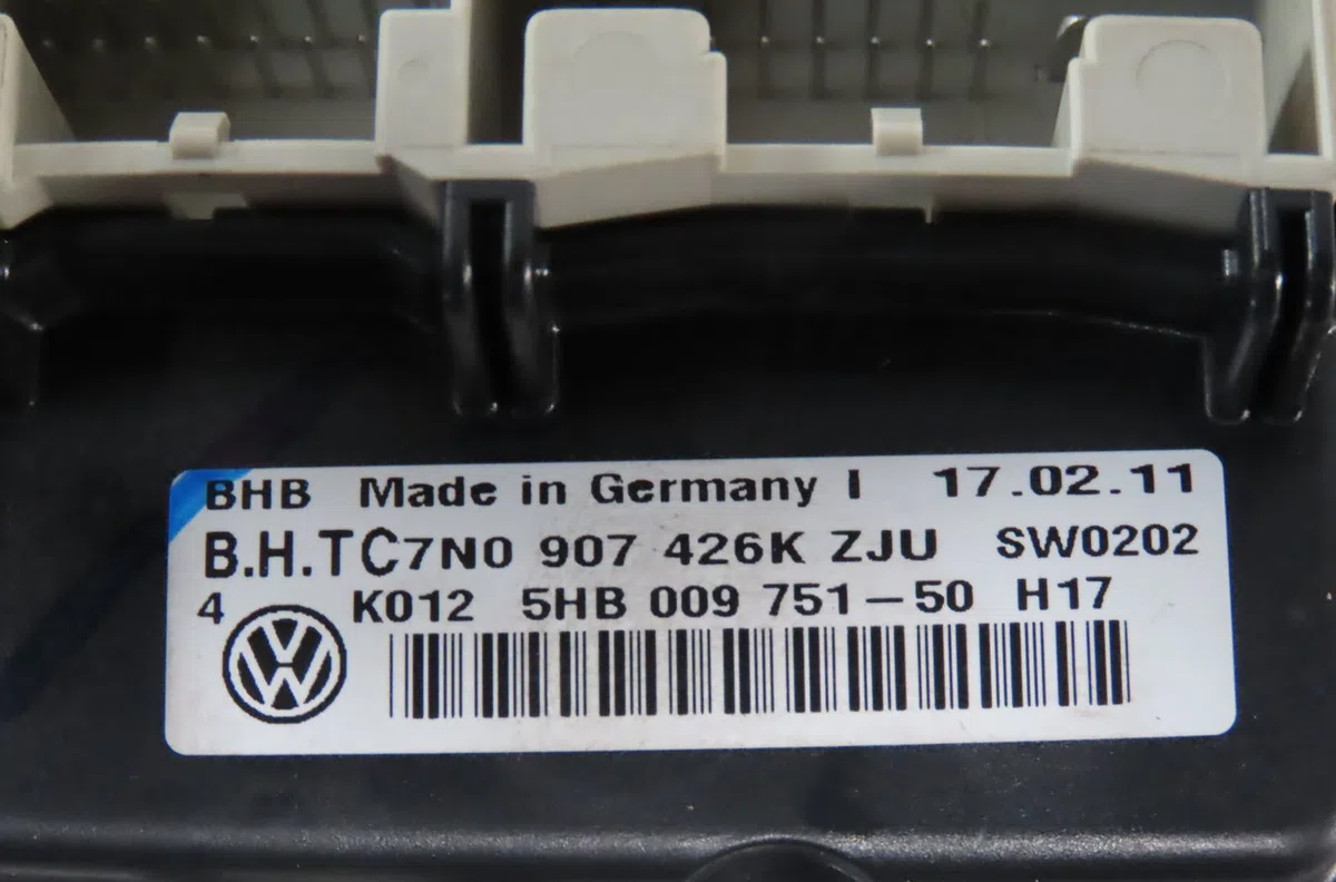 Commande de chauffage Volkswagen GOLF VI (5K1) 1.6 tdi (2009-2012) 5 portes occasion — photo 3