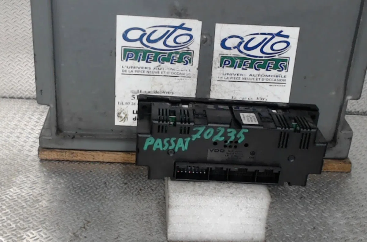 Commande de chauffage VOLKSWAGEN PASSAT 4  PASSAT 4 PHASE 2 occasion — photo 2