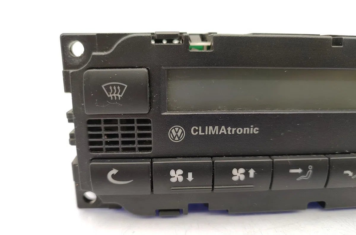 Commande de chauffage VOLKSWAGEN PASSAT 4 PHASE 2 occasion — photo 2