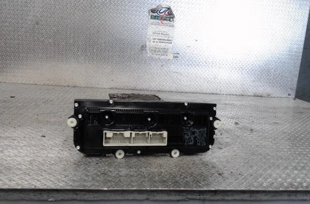 Commande de chauffage VOLKSWAGEN TOURAN 1  TOURAN 1 PHASE 1 occasion — photo 2