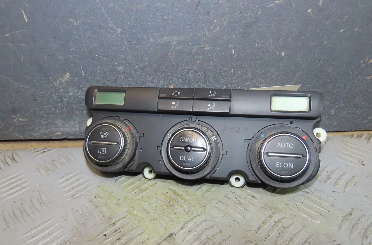 Commande de chauffage Volkswagen TOURAN (1T1, 1T2) 1.9 tdi (2003-2004) 5 portes occasion
