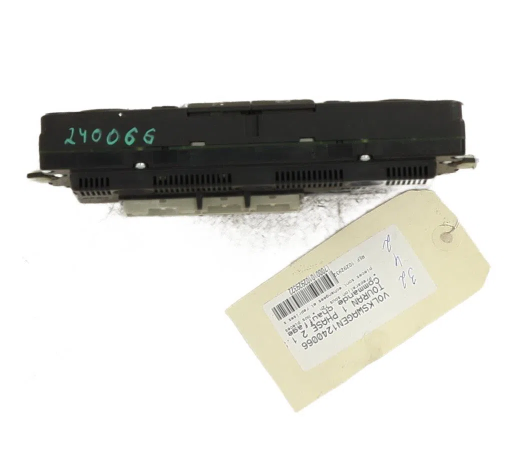Commande de chauffage Volkswagen TOURAN (1T1, 1T2) 1.9 tdi (2003-2004) 5 portes occasion — photo 2