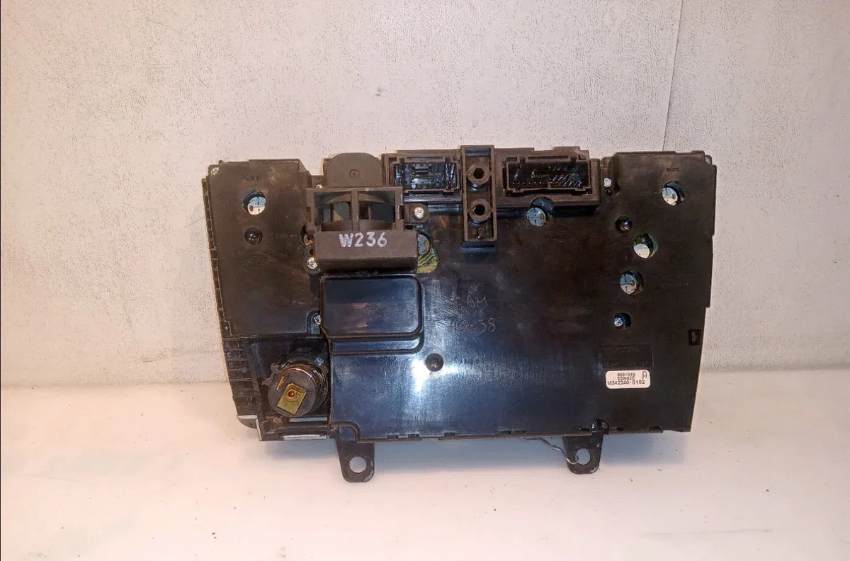 Commande de chauffage Volvo S80 I (184) D5 (2001-2006) occasion — photo 2