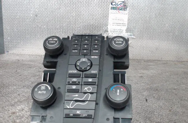 Commande de chauffage VOLVO V 50 PHASE 1 BREAK occasion — photo 2