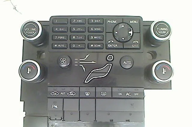 Commande de chauffage Volvo XC60 I SUV (156) 2.4 d (2009-2010) occasion